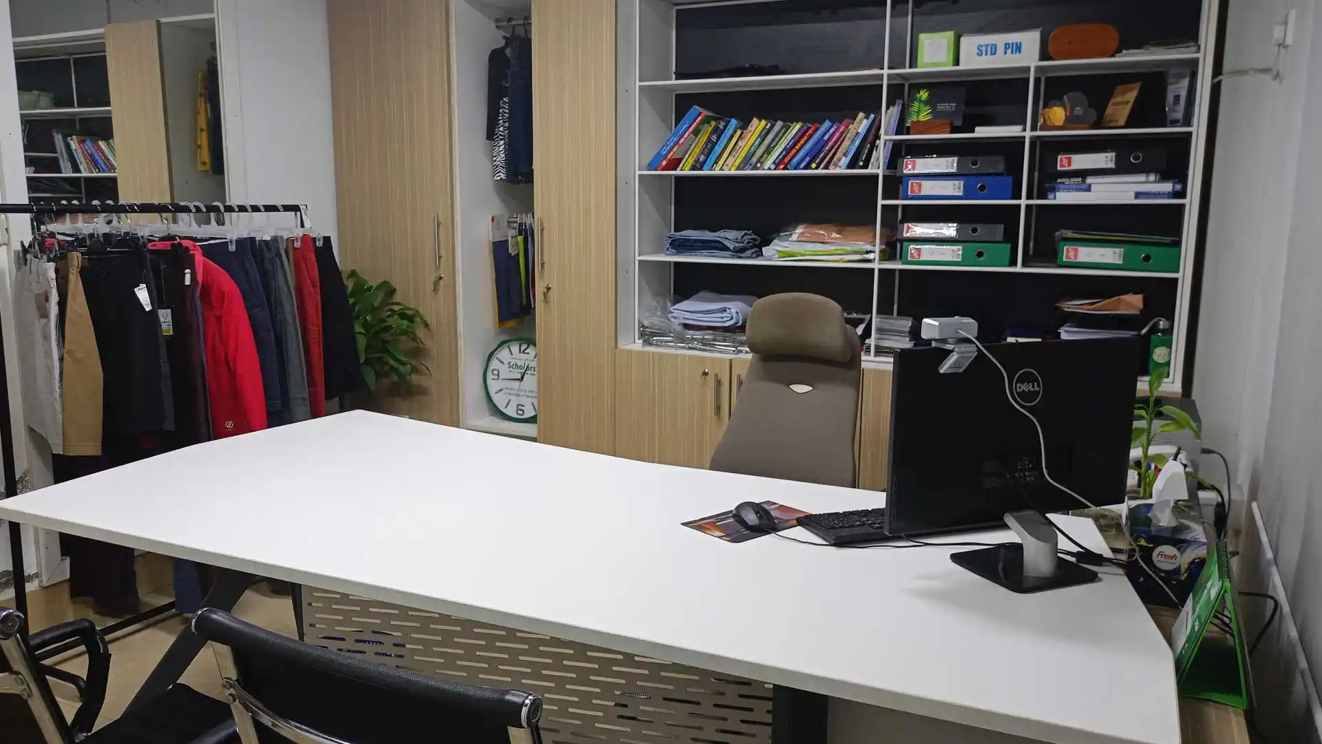 Piture of Managing directors desk Inside the Office of clothing manufacturer RYZEAL SOURCING